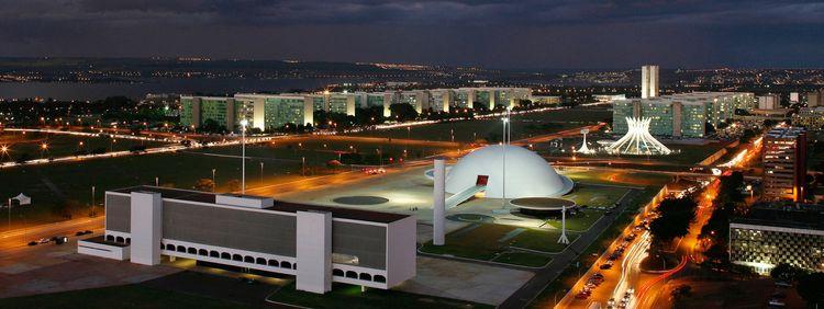 Portada de El encanto arquitectónico de Brasilia