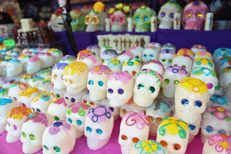 Imagen de Feria del Cartón y Día de Muertos 2025
