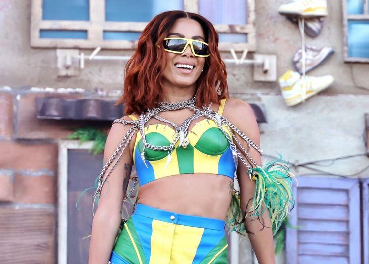 Portada de Coachella 2025: los artistas latinos que harán vibrar California