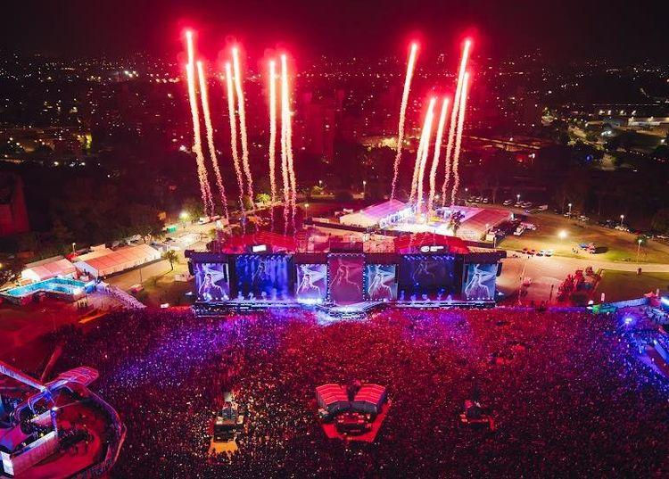 Portada de El 2024 de la música urbana latina