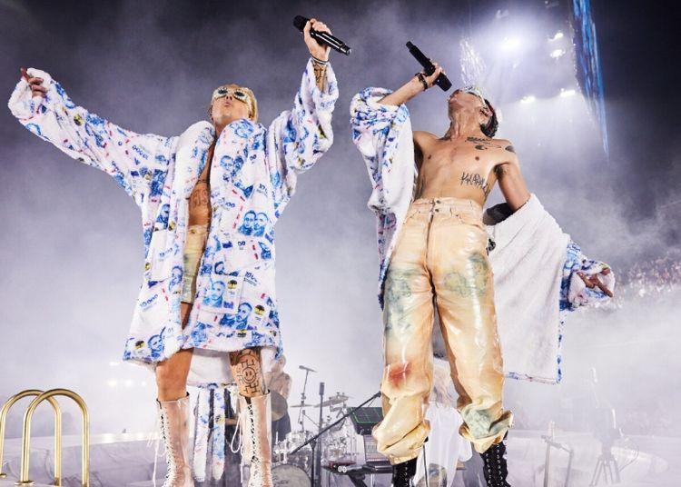 Portada de Ca7riel & Paco Amoroso: la explosiva gira que conquista Latinoamérica y Estados Unidos