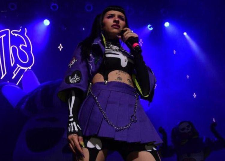 Portada de El explosivo regreso de Cazzu a la escena urbana