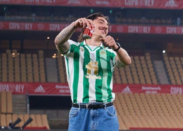 Portada de “Footballcore”, la tendencia que mezcla lo deportivo y lo casual