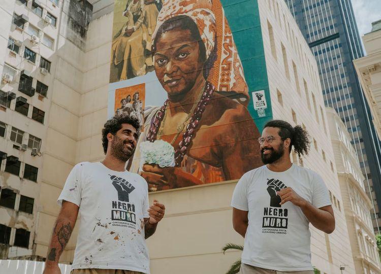 Portada de Negromuro, el homenaje a las grandes personalidades negras de Brasil