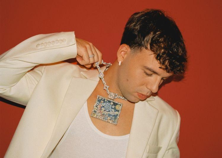 Portada de Quevedo en Latinoamérica: todo sobre su esperada gira "Buenas Noches Latam Tour"