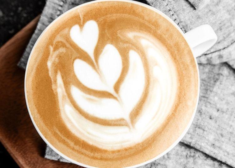 Portada de Latte art: de simple café a obra maestra
