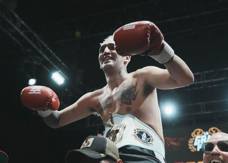 Portada de La Gran Pelea II: músicos, influencers y personalidades de las redes volvieron a golpear el Gran Rex