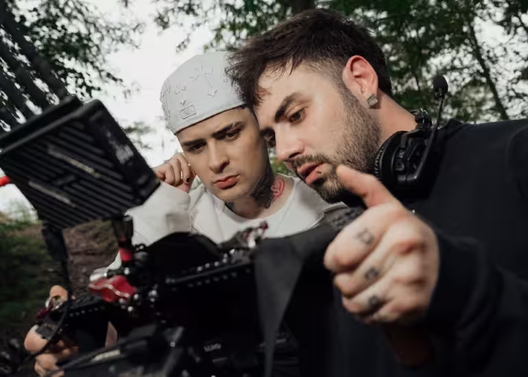Portada de ¿Sabés quién está detrás de los videoclips de C.R.O, Lit Killah y Paulo Londra?