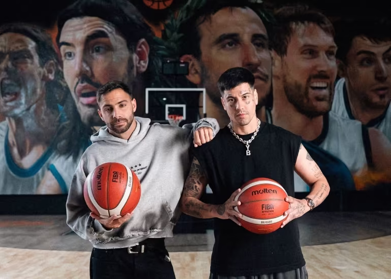 Portada de Duki x Clutch Básquet el GOAT estrena cancha propia en Buenos Aires