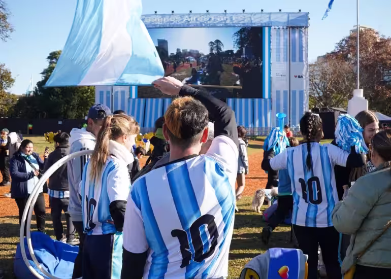 Portada de ¿Dónde ver el partido de la Selección argentina ante Suiza en la Ciudad de Buenos Aires?