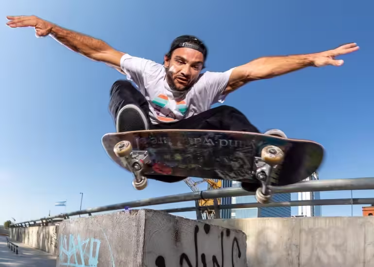 Portada de Los destacados del skate latinoamericano x Street Art Latam