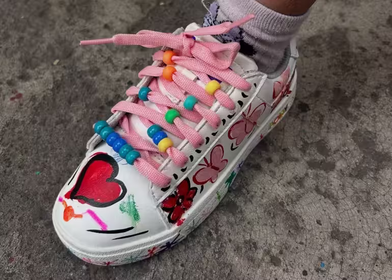 Portada de El estudio de CDMX donde podés crear sneakers únicos
