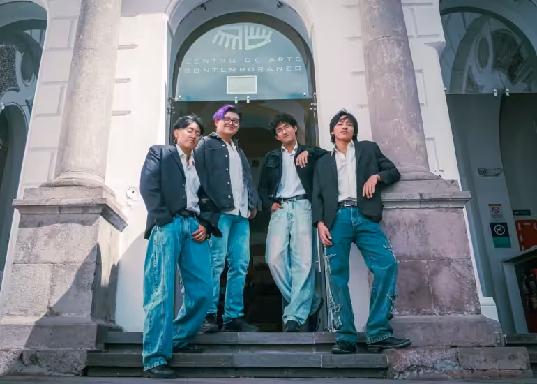 Portada de Kronix, el grupo ecuatoriano que lleva el K-pop a la pista de baile