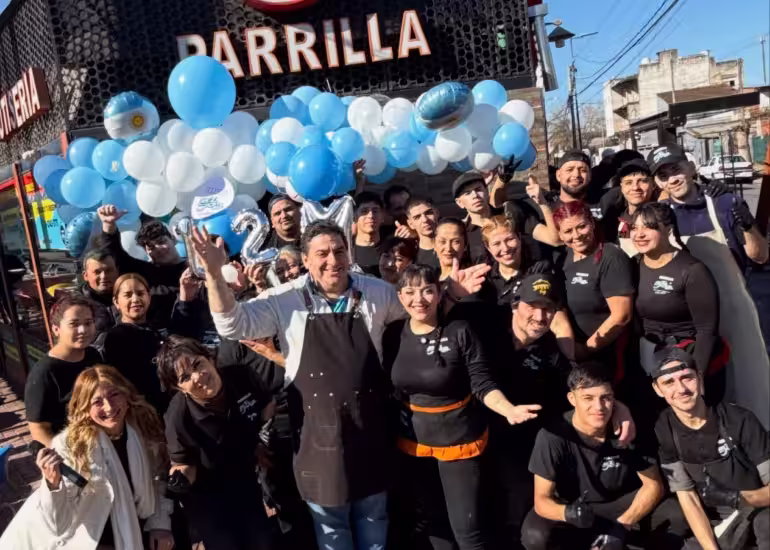 Portada de La parrilla más viral de Argentina está en Villa de Mayo