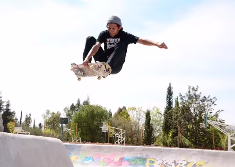 Portada de Los skateparks de Ciudad de México que sí o sí tenés que conocer