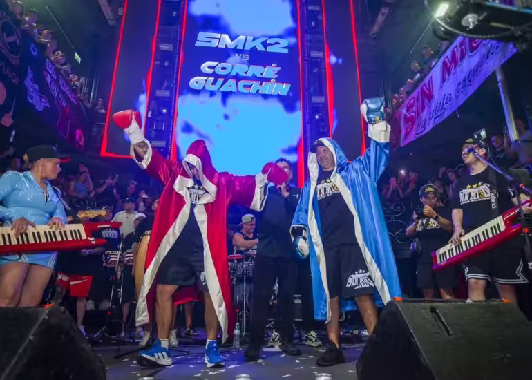 Portada de La competencia que convirtió a los tecladistas de cumbia en protagonistas