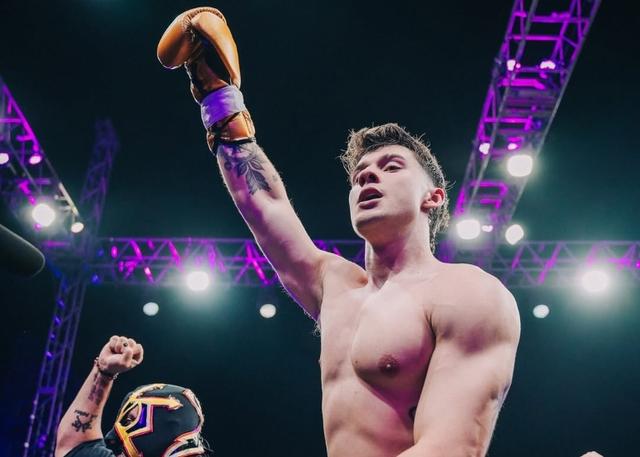 Imagen de Párense de Manos III