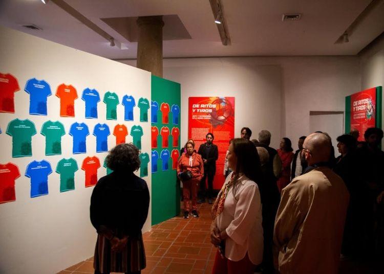 Imagen de De ritos y tiros: arte y patrimonio en la misma cancha