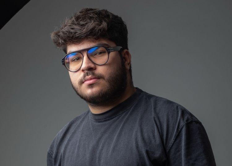 Portada de El diseñador detrás de las portadas de Trueno, María Becerra y Feid