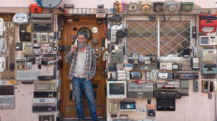 Portada de Obopop, un proyecto accidental con basura tecnológica