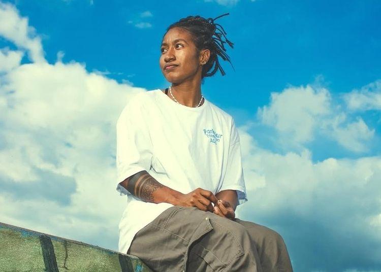 Portada de Fuerza colombiana: el camino de Katerine Valencia en el parkour