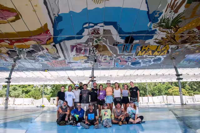 Imagen portada Río Arriba, un mural de 2.000 metros cuadrados de arte espejado